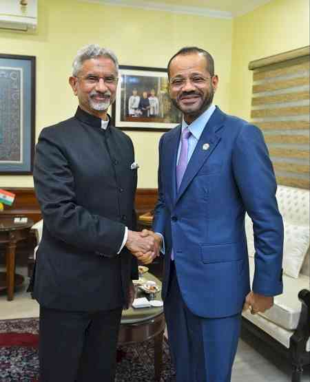 EAM Jaishankar holds talks with Oman FM on trade, critical minerals and regional issues