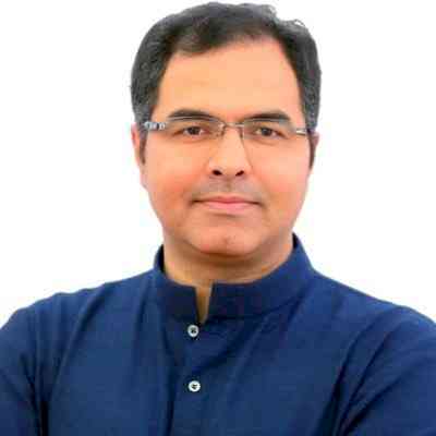 Delhi PWD Minister Parvesh Sahib Singh approves 8 pedestrian bridges​