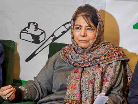 JKSA writes to Home Minister over safety of Kashmiris; Mehbooba Mufti voices concern ​