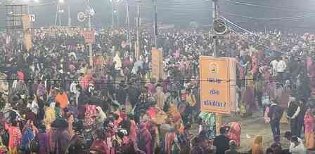 Maghi Purnima: Lakhs take holy dip across country, massive turnout at Prayagraj Sangam