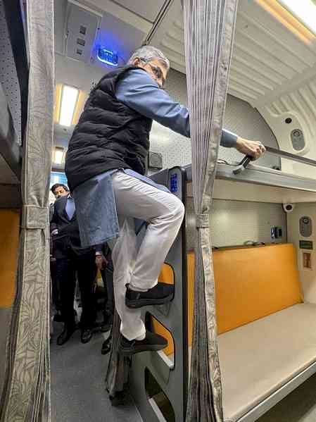 Plan firmed up to produce 260 Vande Bharat sleeper trains: Ashwini Vaishnaw