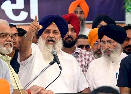 Sukhbir Badal offers to court arrest in Punjab DGP’s office