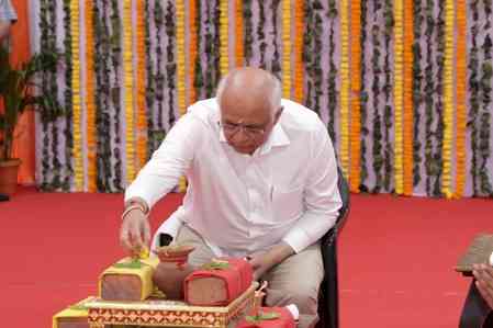 Gujarat CM lays foundation stone for Rs 950 crore Shakti Corridor project at Ambaji