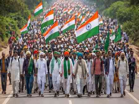 Nationwide farmers' march from Kanniyakumari to Kashmir seeks MSP law