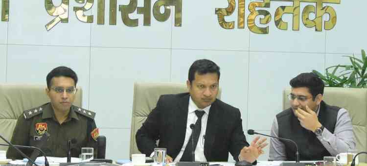 DC Sachin Gupta directs Officials to Ensure Proper Disposal of Re-opened Complaints from Samadhan Shivirs