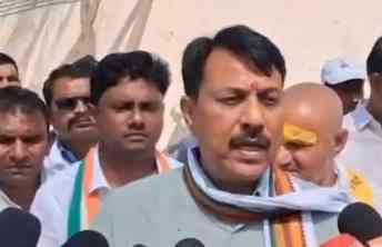 Gujarat: ‘I Am Nathuram Godse’ play cancelled in Ahmedabad after protests