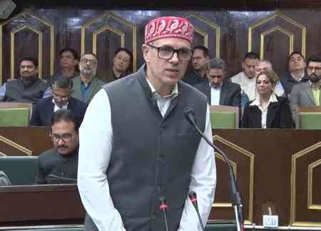 BJP MLAs stall proceedings of J&K Assembly over Omar Abdullah's 'unparliamentary remarks'