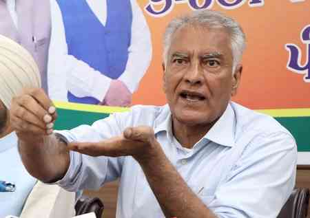 Punjab BJP chief Jakhar invites farmers for talks on India-US trade pact
