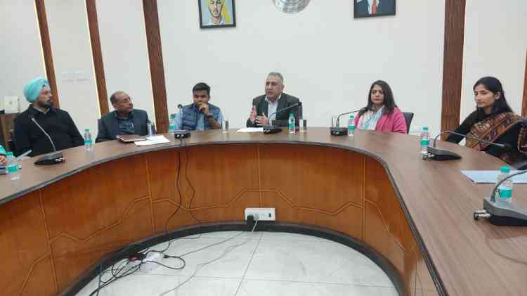 Chief Commissioner of the Punjab Transparency and Accountability Commission directs officials to work with integrity and transparency