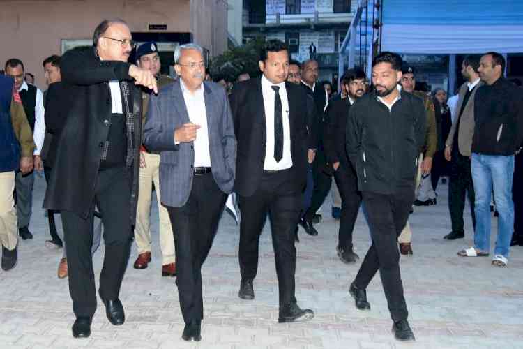 DC Sachin Gupta reviews the preparations prior to the visit of Chief Justice Surya Kant on Saturday