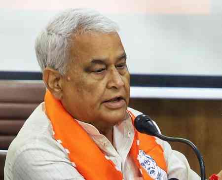 Raj Minister Kirodi Lal Meena exposes scam worth crores in PM crop insurance scheme