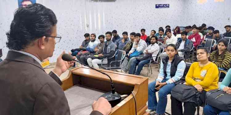 पर्सनेलिटी डेवलपमेंट एंड एम्प्लॉयबिलिटी विषय पर कार्यशाला आयोजित