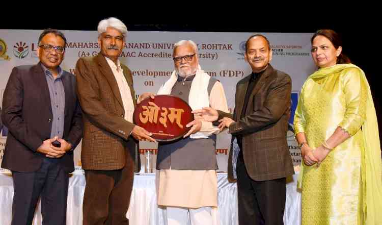 नीड-बेस्ड रिसर्च तथा शिक्षा में आध्यात्मिकता का समावेश है समय की मांगः अतुल कोठारी