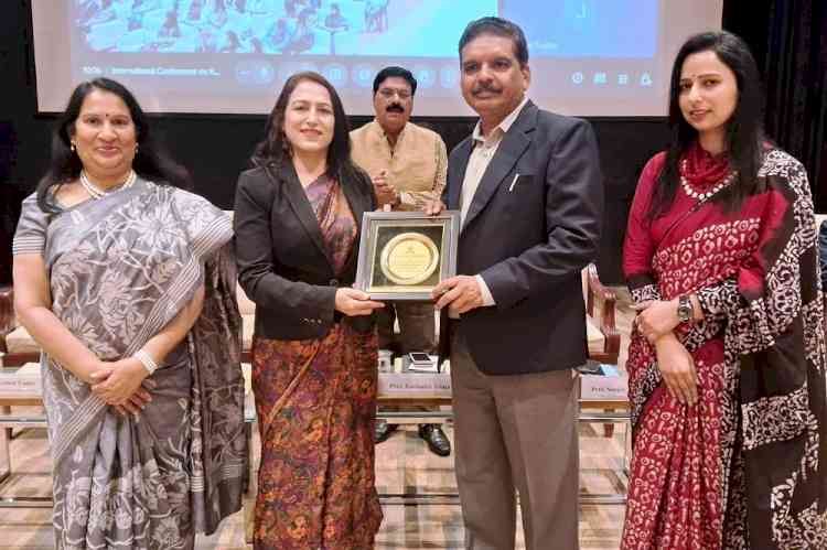 युवा शोधार्थियों और वैश्विक विशेषज्ञों ने समावेशी विकास, सामाजिक न्याय के संदर्भ में भारत की विकास यात्रा पर किया मंथन