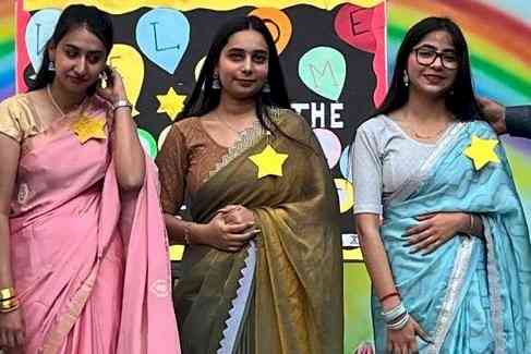 12वीं के विद्यार्थियों के लिए विदाई समारोह आयोजित