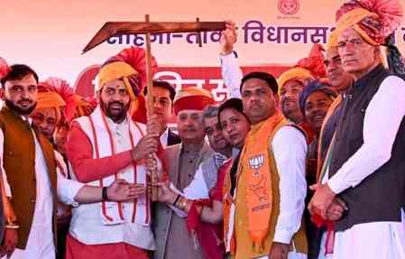 Nuh known for hardworking and self-respecting people, says Haryana CM