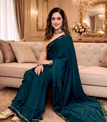 Sunny Deol jokes Damini co-star Meenakshi Seshadri is ‘not a better dancer than him' 