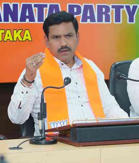 'Is it hatred, frustration or childishness against RSS?': K'taka BJP chief Vijayendra asks Minister Priyank Kharge