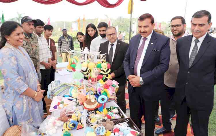 स्टार्ट-अप नवाचार तथा शोध के क्षेत्र में तेजी से आगे बढ़ रहा भारतः कुलपति प्रो. नरसी राम बिश्नोई