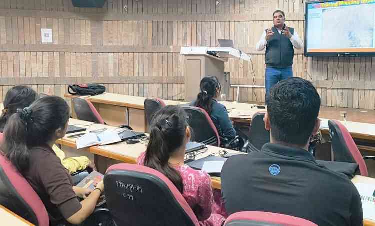 5-day Workshop on Geographic Information Systems at DLC SUPVA