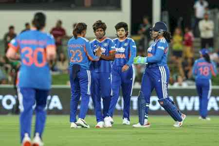 ‘Should have taken more responsibility’: Harmanpreet rues batting collapse as Australia beat India in second T20I