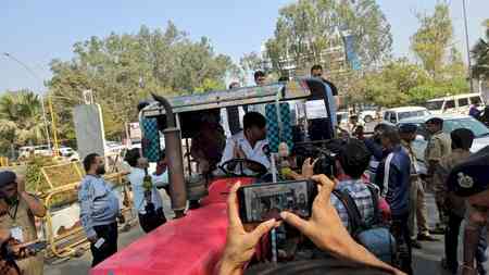 AAP MLA drives tractor to Gujarat Assembly to protest 'inequitable' budget allocations for urban, rural areas
