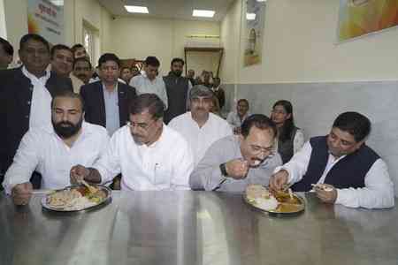Delhi Ministers, city BJP chief inaugurate Atal Canteens across the capital​