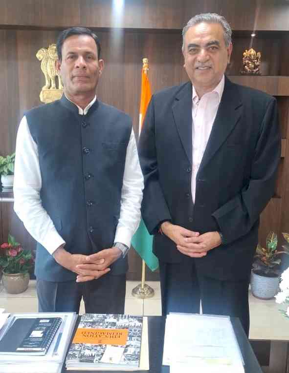 Sanjay Tandon meets Chandigarh Chief Secretary, pushes for freehold rights, EWS ownership, teachers’ parity and sports infrastructure reforms