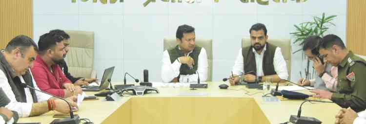 DC Sachin Gupta directs to Ensure Immediate and Proper Disposal of Pending and Re-Opened Complaints of Samadhan Shivir