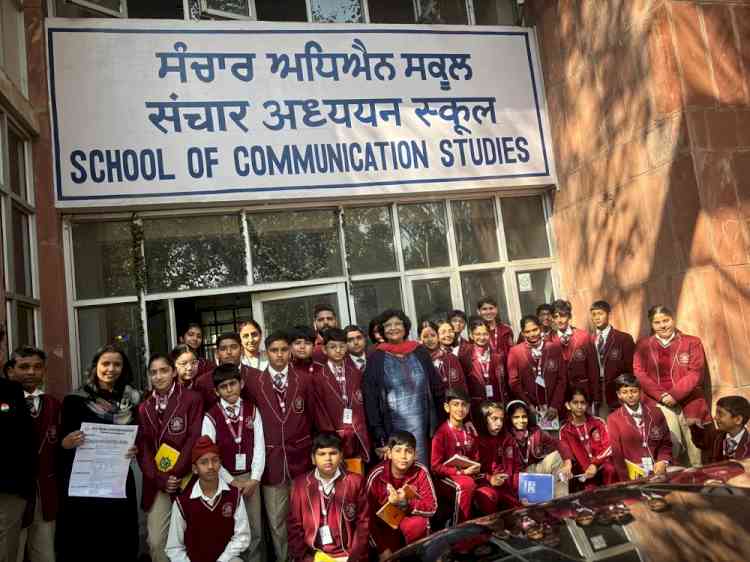 35 Students from Dalhousie Public School Visit Community Radio Station at Panjab University