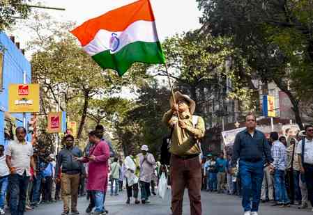 Bengal DA crisis escalates as govt staff plan protests, legal action