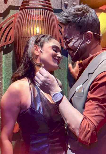 Vicky Jain sneaks out time to make a little love with ‘Baiko’ Ankita Lokhande amidst Laughter Chef shoot 