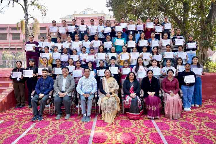 KMVites Successfully Complete 3-Month Credits based Industry-Integrated Internship Programme