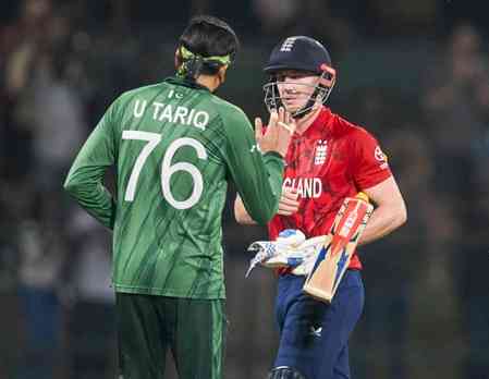 T20 WC: All the stats from England's two-wicket win over Pakistan in Super 8s