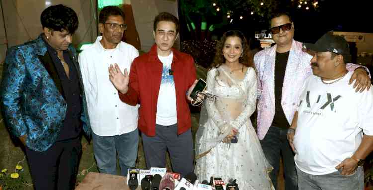 Stars Light Up Karjat: Faisal Khan and Sara Khan Launch Neelkanth Valley