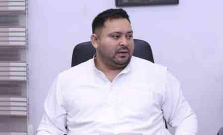 Bihar: Opposition protests over women’s employment scheme 