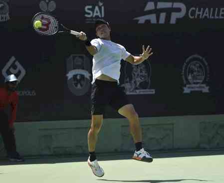 Maha Open ATP Challenger 75: Felix Gill knocks out Sumit Nagal in pre-quarters