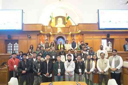 Delhi Assembly Speaker interacts with Ladakh students