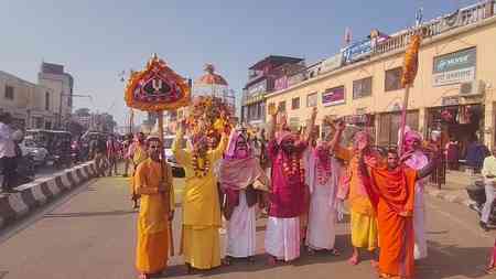 Rangbhari Ekadashi sparks Holi fervour across Ayodhya, Sambhal, Vrindavan