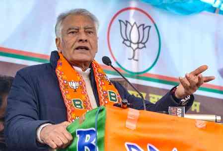 Punjab Cong divided, Rahul Gandhi forced to intervene: State BJP chief Jakhar