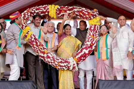 Delhi CM Rekha Gupta presents one-year report card in South Delhi