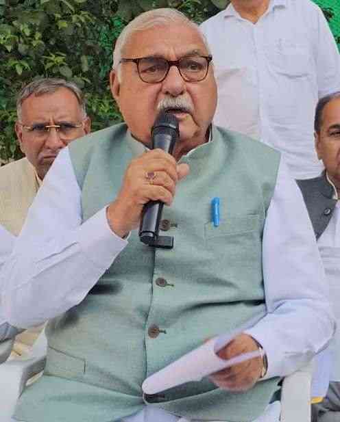 Former CM Hooda calls the Budget empty rhetoric; says BJP has plunged Haryana into a debt of Rs 5.56 lakh crore