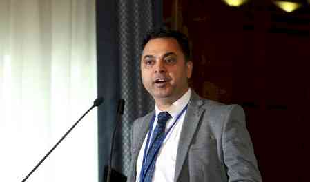 Indian economist wins University of Chicago's alumni honour