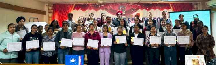 Lyallpur Khalsa College Organizes Jalandhar Zone Level Quiz Competition