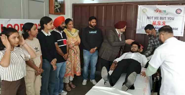 Lyallpur Khalsa College Organises Blood Donation Camp with Fortis Hospital to Promote Voluntary Service