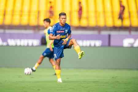 ISL 2025-26: Mohammedan Sporting hope to open account against Bengaluru, winless Kerala Blasters cross swords with Chennaiyin