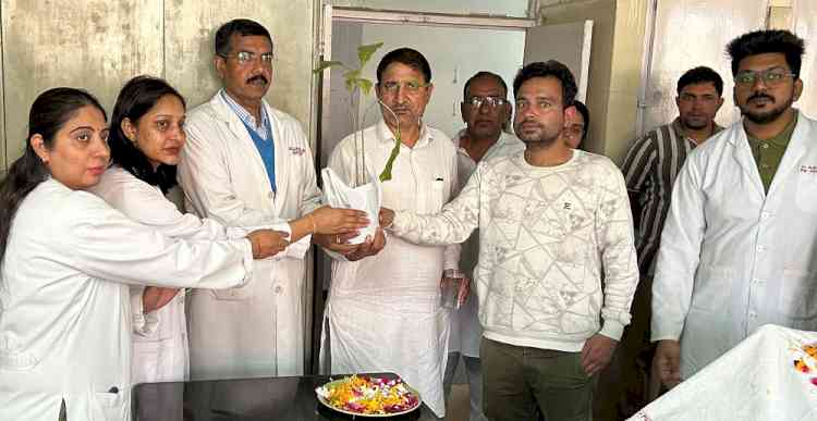 The family of Former Sarpanch donates his body posthumously for Medical Research