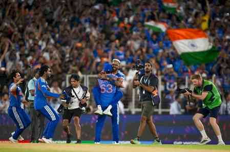 President Murmu congratulates Team India on T20 WC triumph, hails historic achievement