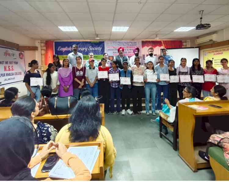 Lyallpur Khalsa College Observes International Women’s Day