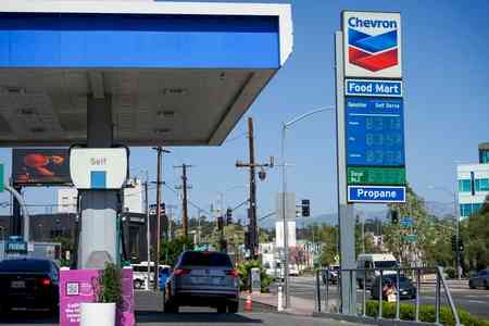 Oil nears $90 as Iran war jolts markets